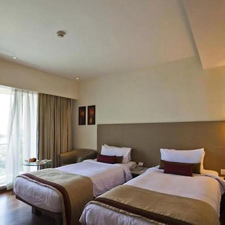 Spree Shivai Hotel Pune Pimpri-Chinchwad Room photo